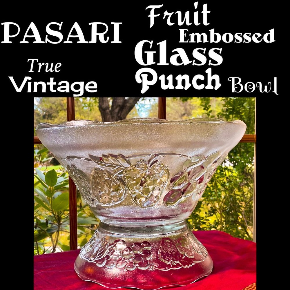 ⭐️HP⭐️VTG▪️PASARI▪️Fruit Embossed Pedestal Glass Punch Bowl - Picture 1 of 11